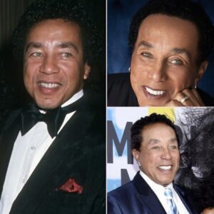 SMOKEY ROBINSON SAYS HE HAD A REALLY NICE ROMANTIC RELATIONSHIP WITH DIANA ROSS FOR A WHOLE YEAR WHILE HE WAS ALREADY MARRIED.