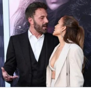 Lip readers spill the beans on what Ben Affleck whispered to Jennifer Lopez during their iconic red carpet ‘exchange