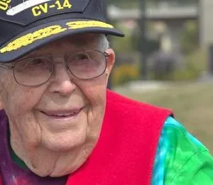 WWII veteran receives hundreds of birthday cards for his 103rd birthday