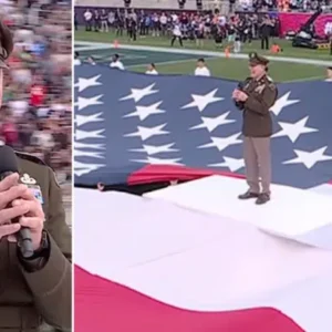 Craig Morgan Performs National Anthem Before Pro Bowl