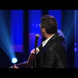 After Being Instructed Not To Sing About Jesus, Vince Gill, Steps On Stage And Sings A Well-known Gospel Music