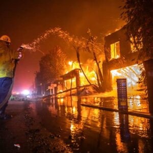 Devastation from Malibu Wildfires: Kenneth Fire Sparks Crisis in Southern California