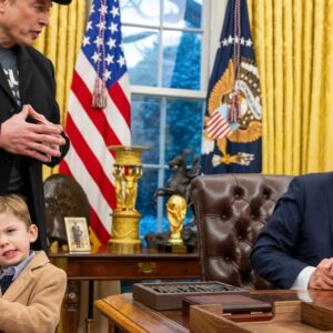 Elon Musk’s Son Draws Attention at White House Press Conference