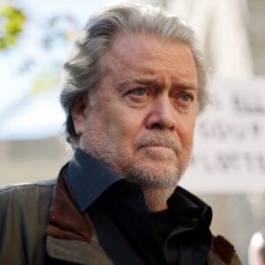BANNON: “Lindsey Graham Should Be Arrested Over Ukraine Support!”
