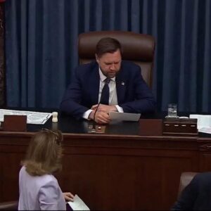 BREAKING !! JD Vance BREAKS THE TIE And The Senate Makes Trump Decision