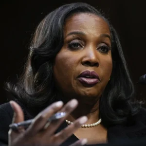NEW: Embattled Federal Reserve Official Admits To ‘Errors’ On Mortgage Filings NEW: Embattled Federal Reserve Official Admits To ‘Errors’ On Mortgage Filings