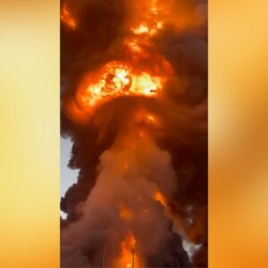 BREAKING NEWS / A Massive Explosion at Smitty’s Supply oil facility near Roseland, Louisiana !! BREAKING NEWS / A Massive Explosion at Smitty’s Supply oil facility near Roseland, Louisiana !!