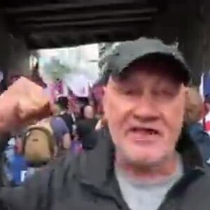 Europeans are now calling on Donald Trump to make England a US state to save them from their far-left government !! Europeans are now calling on Donald Trump to make England a US state to save them from their far-left government !!