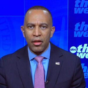 Hakeem Jefferies Gets Tripped Up Big Time When Asked About Dem Rep’s Texts With Epstein